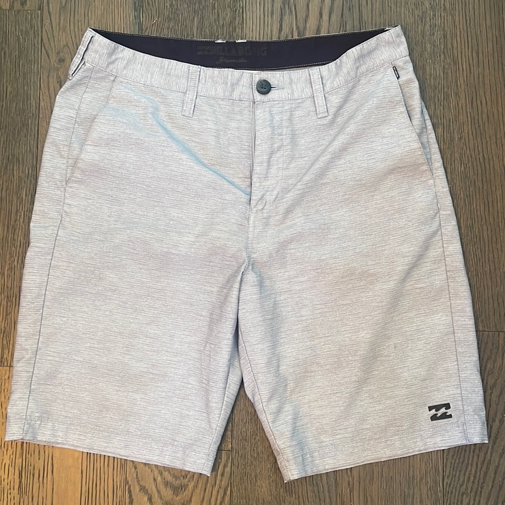 Mens Billabong swim shorts size 32